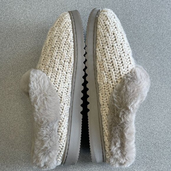 Dearfoams Women's US 9-10  Knit Clog Slippers Large Faux Fur Lined Beige - Picture 5 of 7